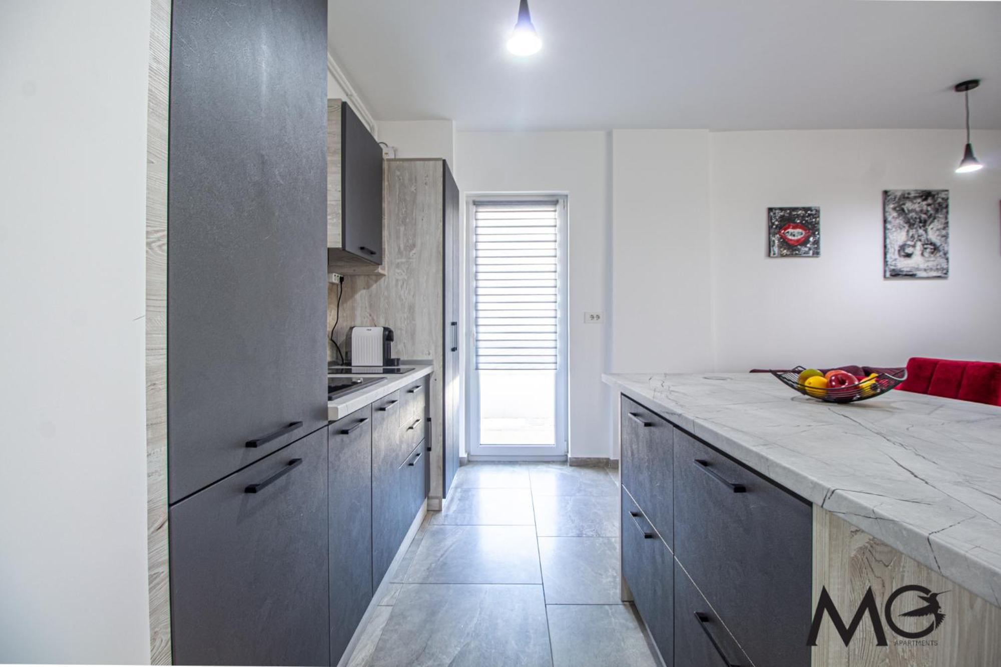 Apartament Mohost Two - Luxe Retreat With Mountain Views Brașov